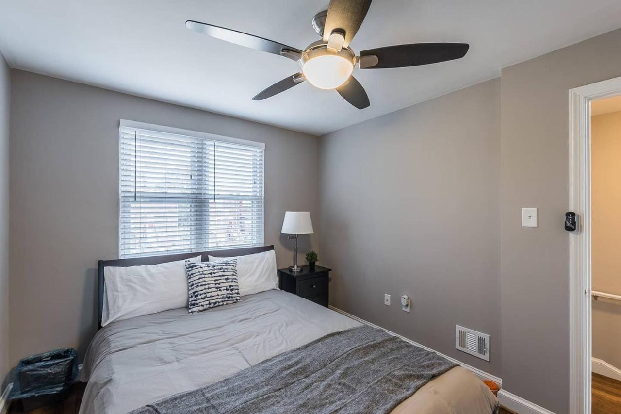 Beautiful 3Br 2Ba House With Cozy Backyard By Cozysuites Alexandria Exteriör bild